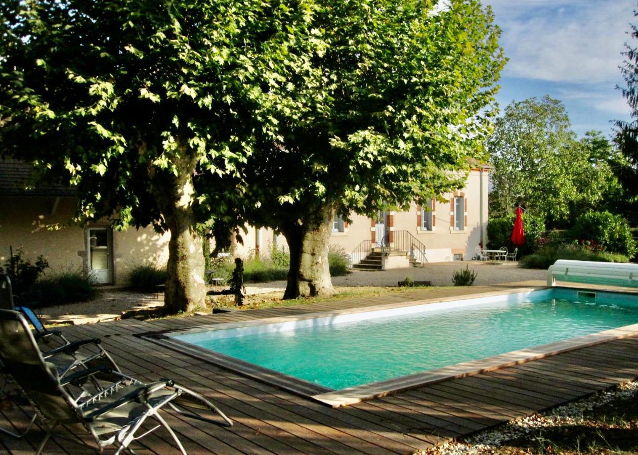 La Fontenelle - Lovely Holiday House With Swimming Pool Cuisery Bagian luar foto